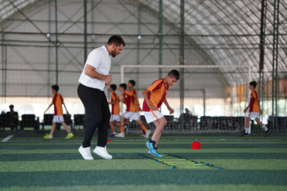 Com Gustavo Luíz Guilherme Pinto, descubra como o treinamento funcional equilibra força e mobilidade para prevenir lesões em atletas amadores.