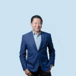 Milton Seigi Hayashi apresenta os avanços dos materiais biocompatíveis e sua aplicação em cirurgias mais seguras e naturais.