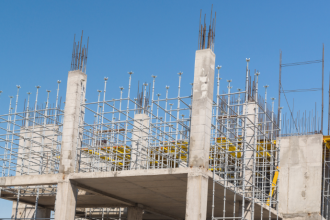 Aberturas em paredes estruturais: critérios técnicos essenciais para portas e janelas com orientações profissionais de Valderci Malagosini Machado.