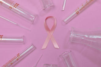 Com a experiência da maturidade, Vinicius Tadeu Sattin Rodrigues aborda por que a saúde das mamas precisa de atenção redobrada ao longo dos anos.